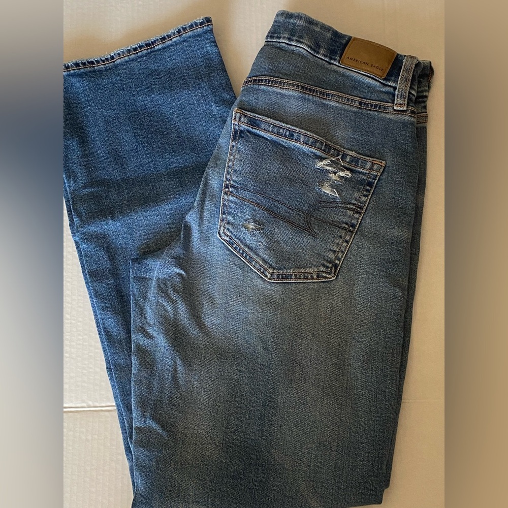 American Eagle Outfitters Blue Straight Jeans Classic‎ Style women size 6